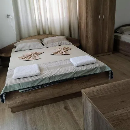 Къща За Гости Перфекто Guest house *