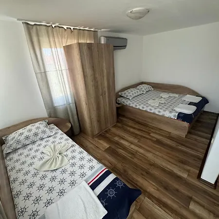 Къща За Гости Перфекто Guest house *
